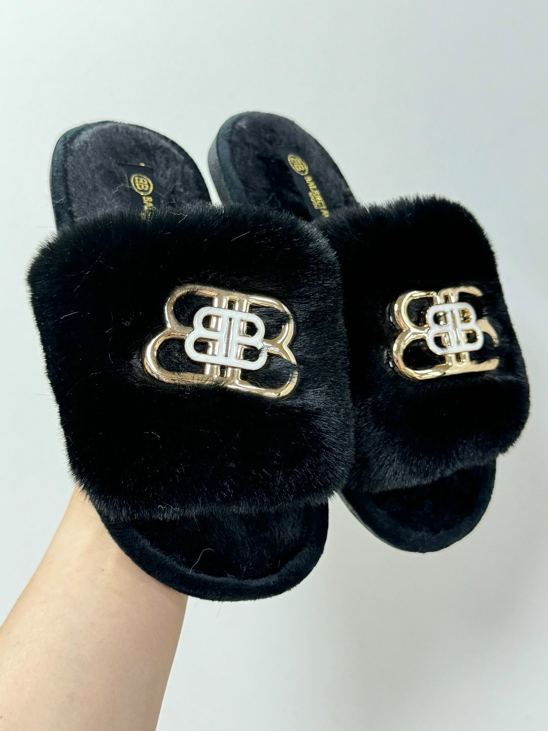 тапочки женские,меховые тапочки,домашние тапочки,тапочки модные,