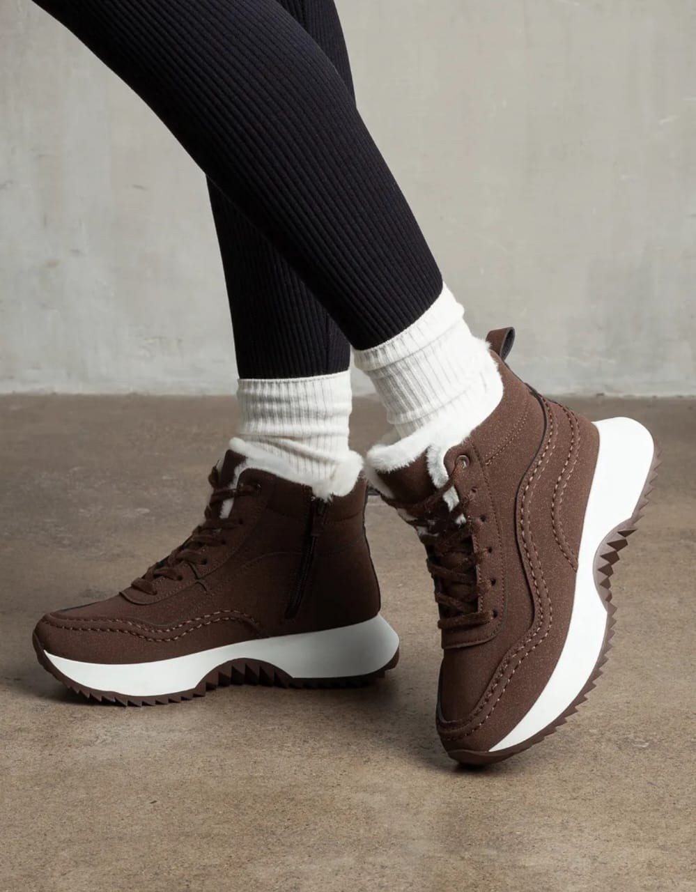 ,кроссовки женскиe,зимние кроссовки женские,кроссовки теплые,кроссовки женские коричневые