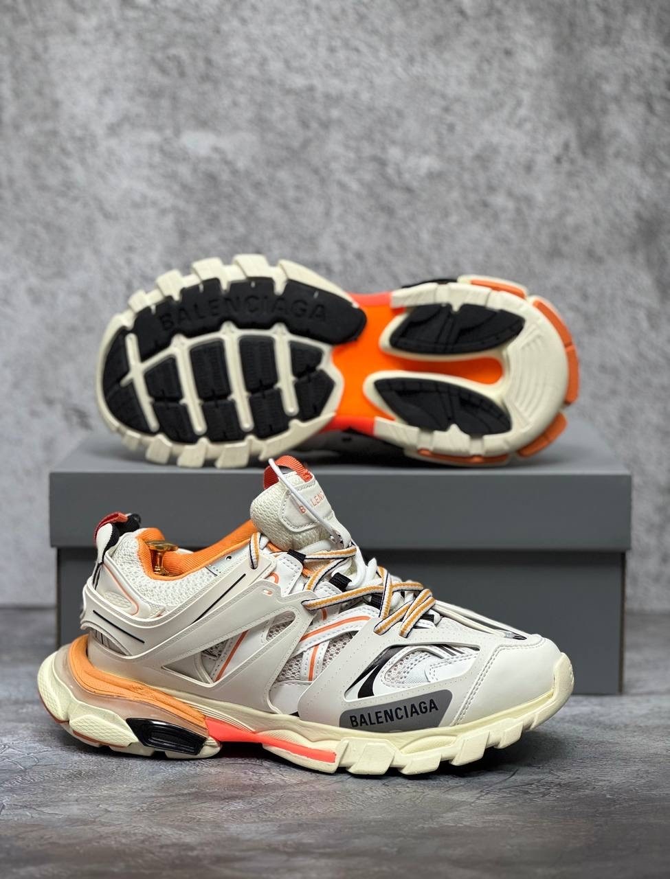 balenciaga track white orange,кроссовки balenciaga track,кроссовки balenciaga,женские кроссовки balenciaga,баленсиага трек 2 кроссовки