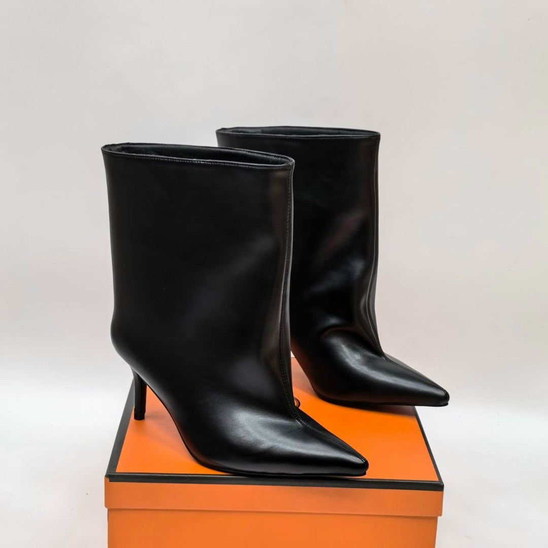 женская ,сапоги трубы,сапоги трубы на каблуке,сапоги трубы замшевые рандеву,модные сапоги