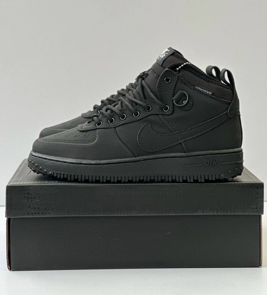 зимние кроссовки nike air force 1,кросcовки nike air force 1,кроссовки зимние nike air force,зимние кроссовки nike,nike air force 1