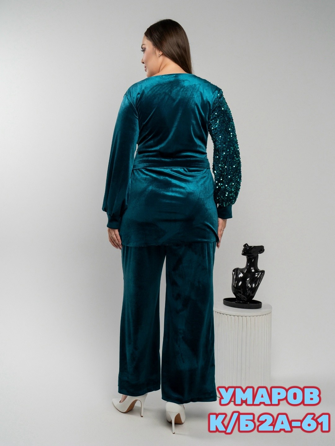 костюмы брючные,велюровый костюм брючный,женские брючные костюмы,костюм велюровый,костюм брючный бархатный
