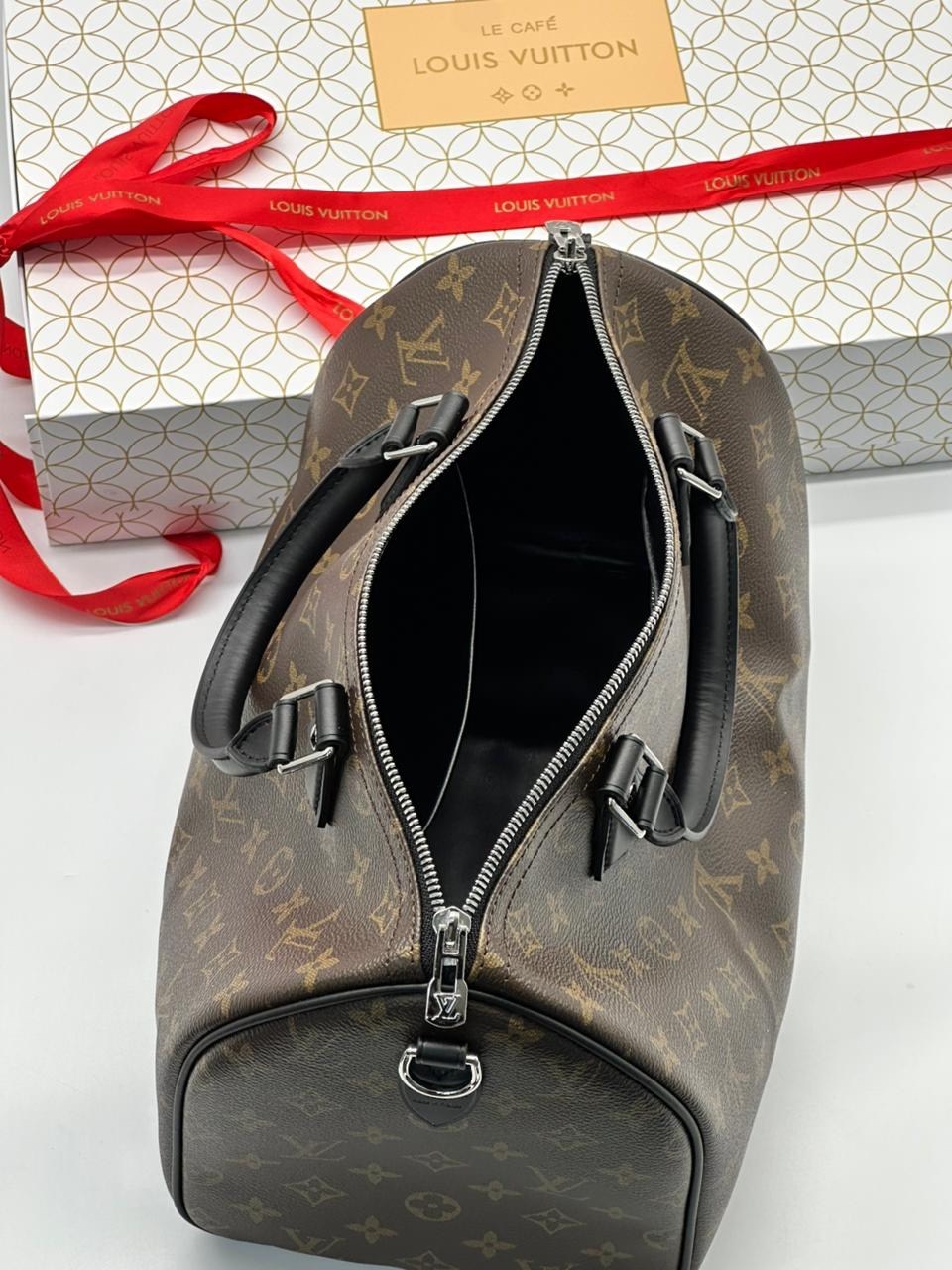 louis vuitton женская сумка,сумка луи виттон,сумка спиди 30 луи виттон,cумка louis vuitton,louis vuitton speedy 30 monogram