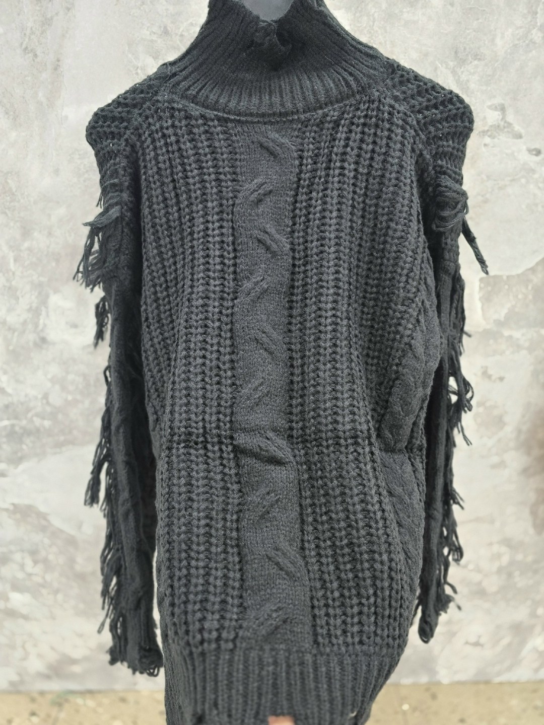 вязаные свитера,стильный свитер,модный женский свитер,вязаные джемпера,свитеры модные