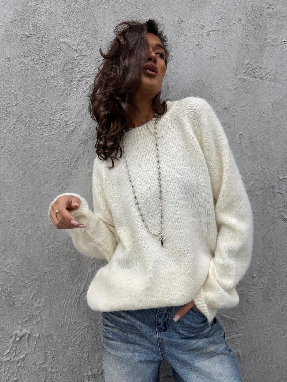 джемпер оверсайз,джемпер оверсайз свитер,вязаный свитер оверсайз,модные свитера,вязаные свитера