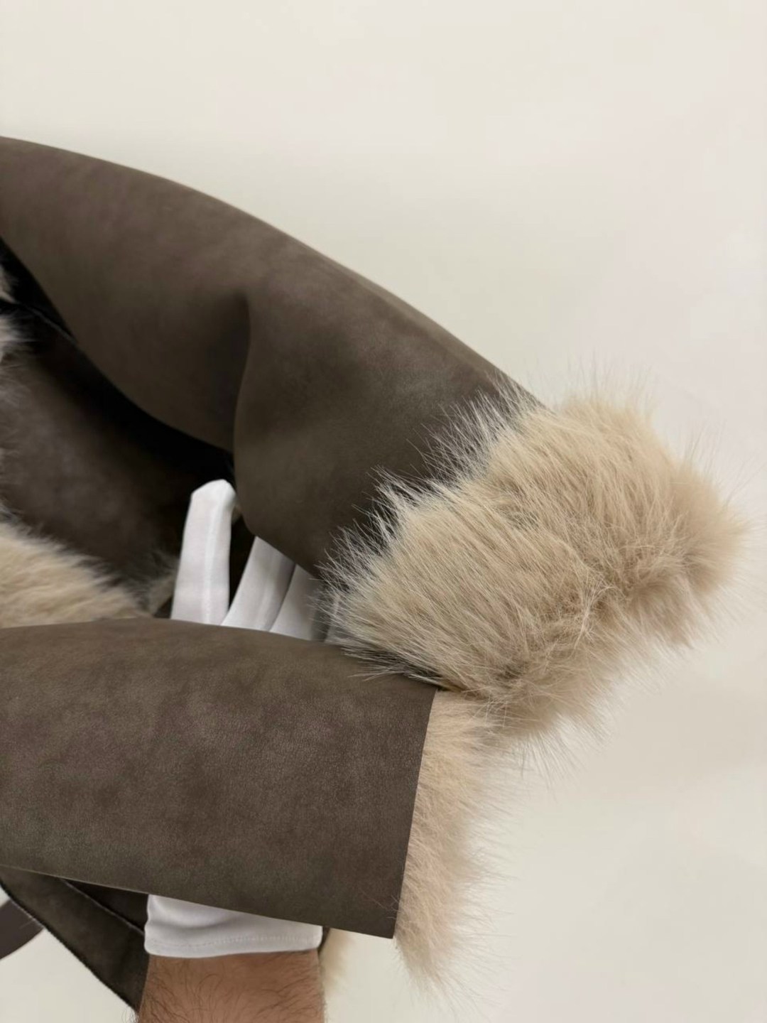 меховая куртка,куртка с мехом,куртка с овечьим мехом женская,меховая куртка женская,модная куртка