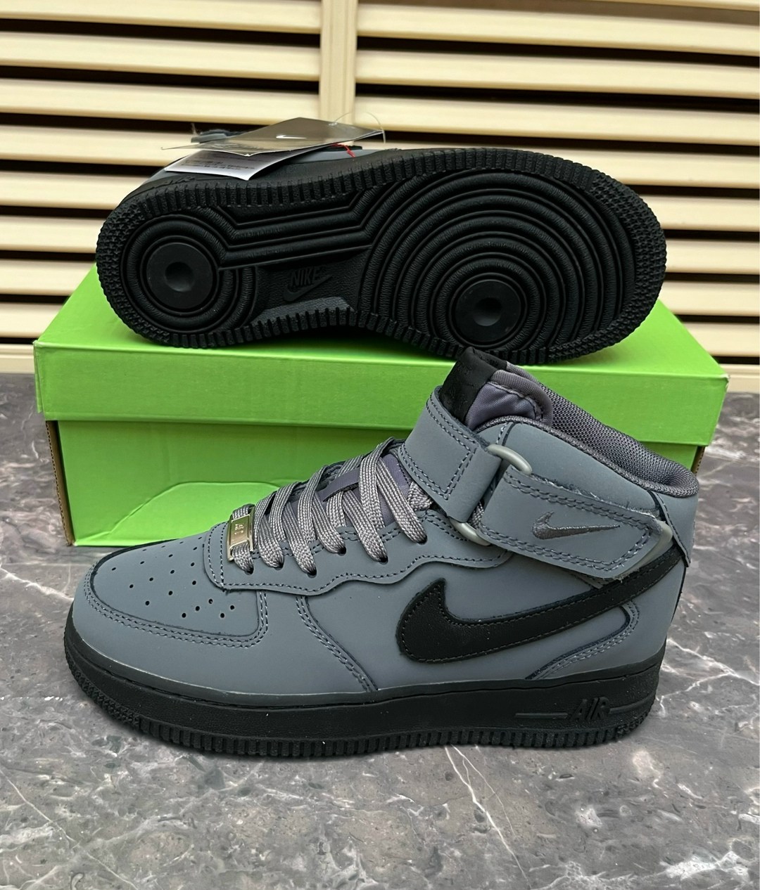 зимние кроссовки nike air force 1 hi цвет серый,кроссовки nike air force 1 mid,зимние кроссовки nike air force 1,зимние кроссовки nike air force,nike air force 1 mid dark grey