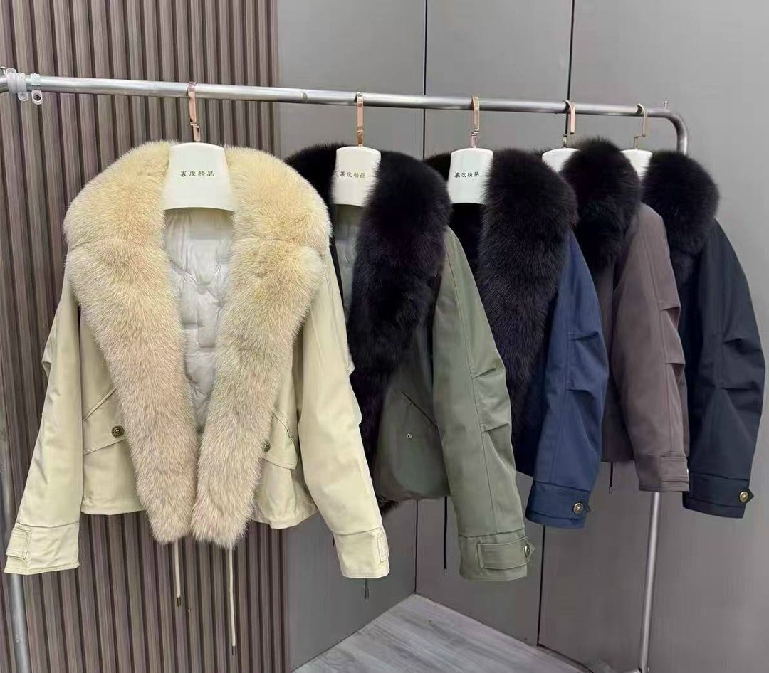 парка с меховым,меховая куртка,зимние куртки,парка с мехом,куртка с мехом