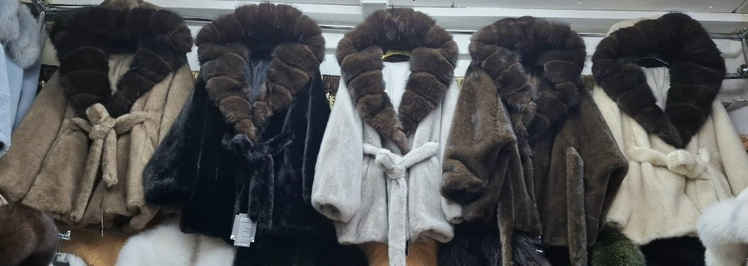 желтая шуба,шубка,шуба из норки с капюшоном,шуба норковая с капюшоном,шуба норковая