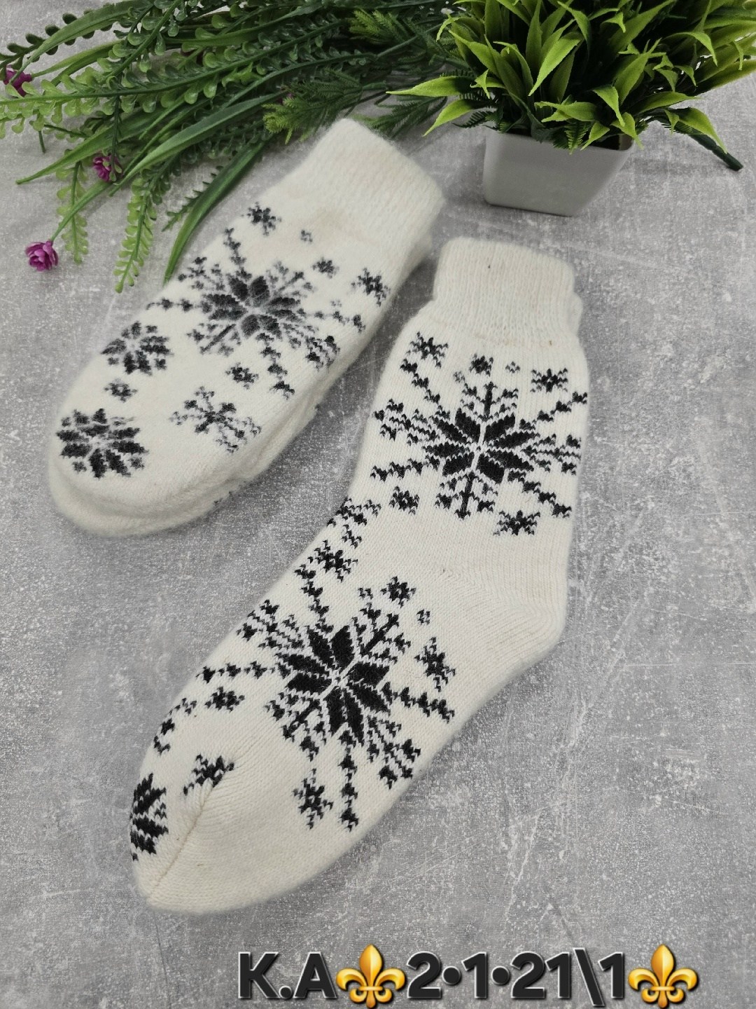 варежки женские,комплект варежки и носки,варежки со снежинками,зимние варежки,варежки женские зимние