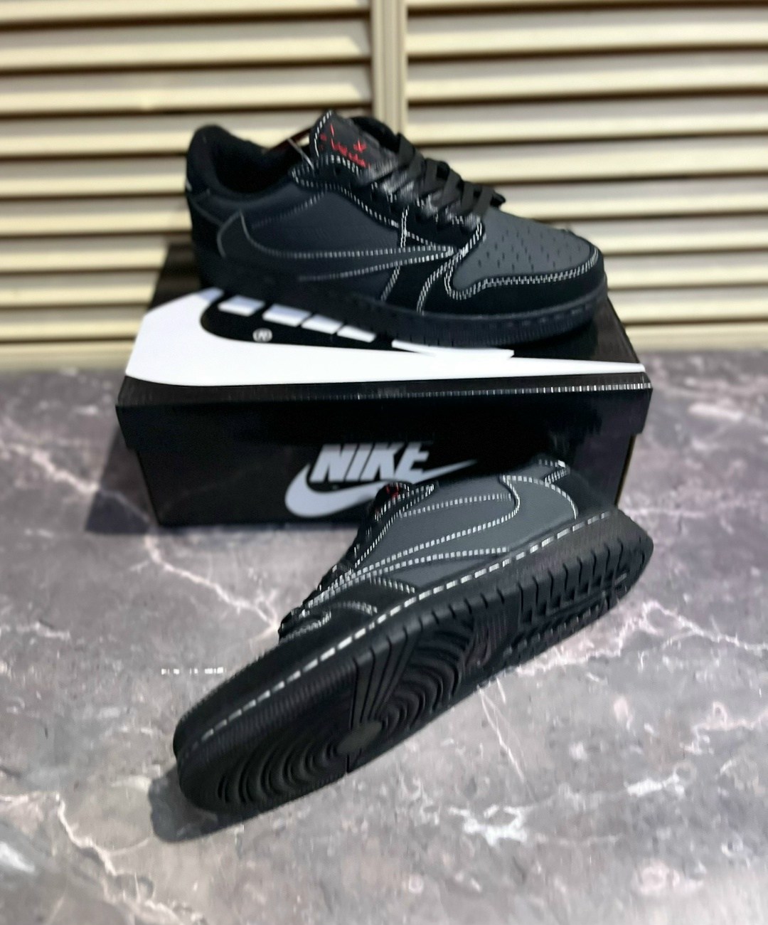 кроссовки travis scott x air jordan 1 low black,кроссовки travis scott x air jordan 1 low,кроссовки nike air jordan 1 low x travis scott,кроссовки мужские nike air,кроссовки nike air jordan 1 low