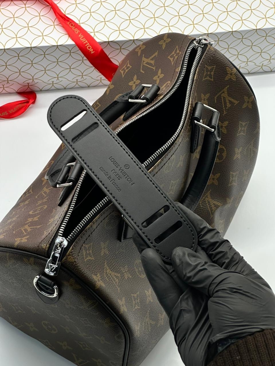 louis vuitton женская сумка,сумка луи виттон,сумка спиди 30 луи виттон,cумка louis vuitton,louis vuitton speedy 30 monogram