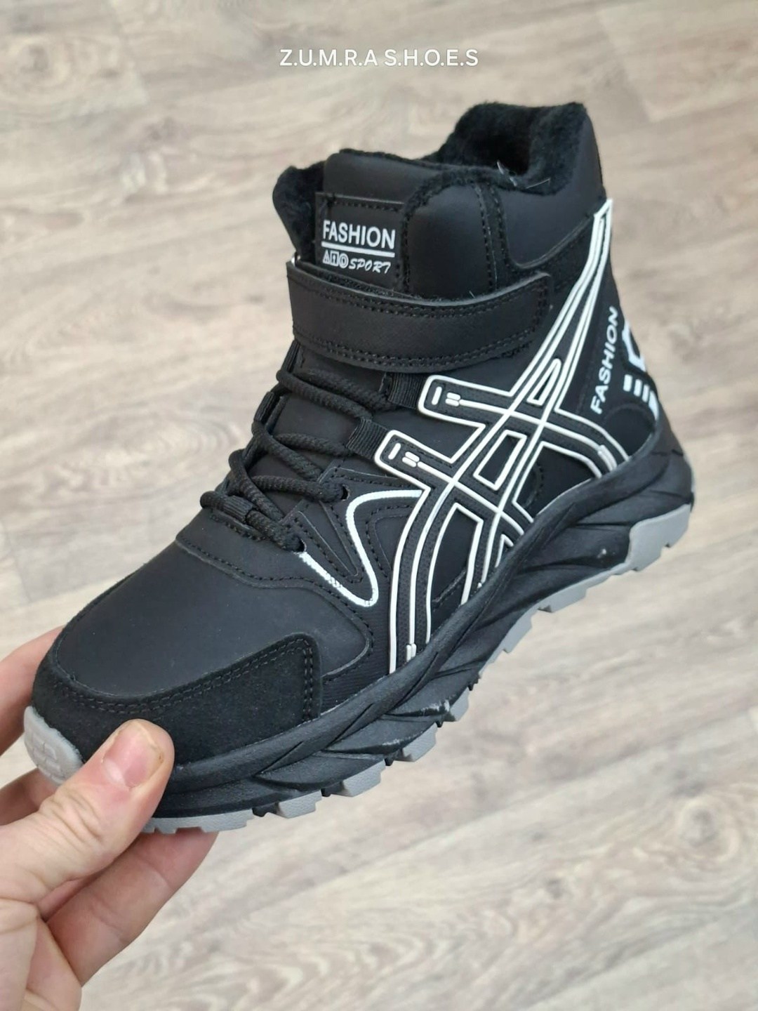 ,детская ,кроссовки зимнее,ботинки детские,кроссовки молодежные