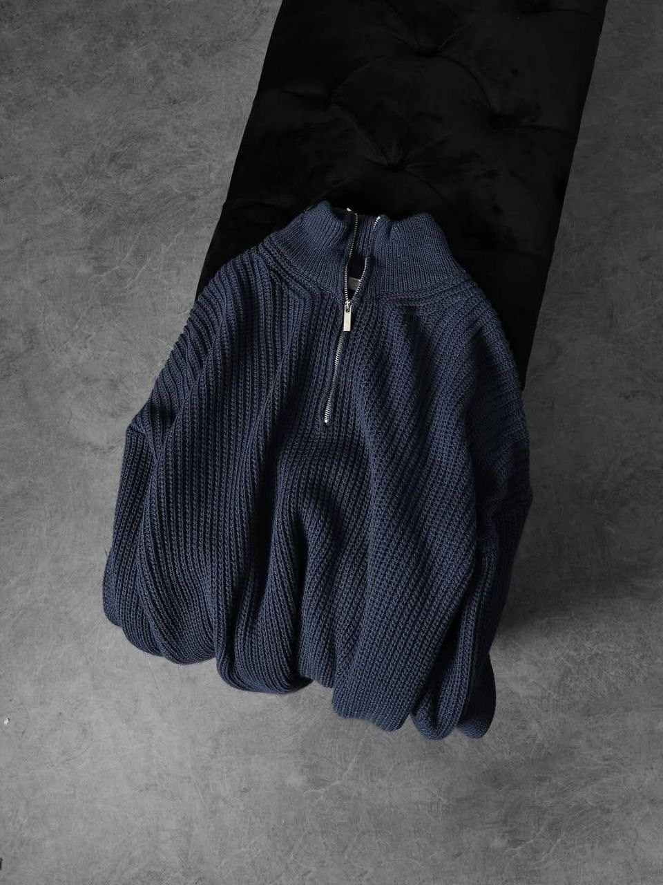 трикотажный джемпер,джемпер с молнией,джемпер,серый джемпер,трикотажный пуловер