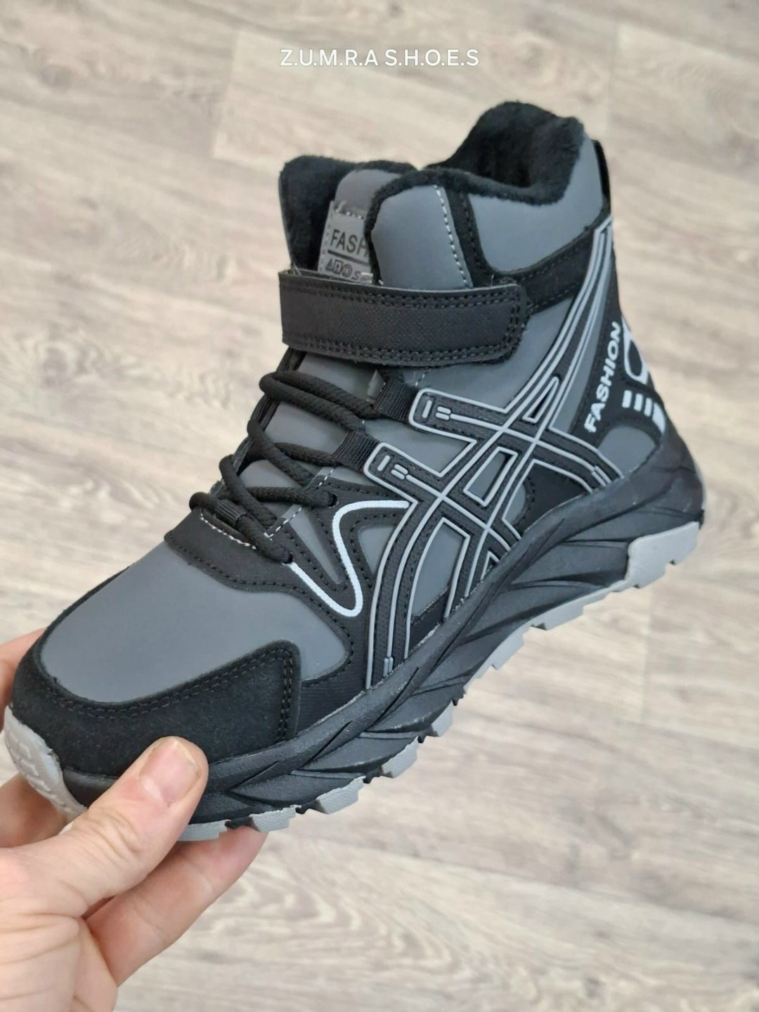 ,детская ,кроссовки зимнее,ботинки детские,кроссовки молодежные