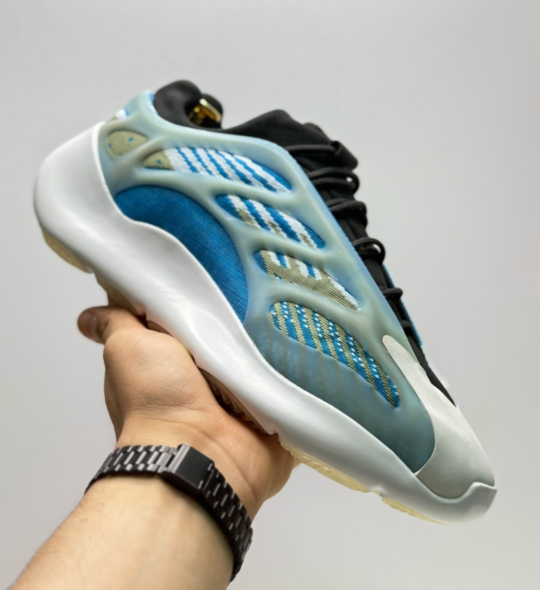 adidas yeezy boost 700 v 3,adidas yeezy boost 700,adidas yeezy 700 v 3,yeezy 700 v3 kyanite,adidas yeezy boost 700 v3 arzareth