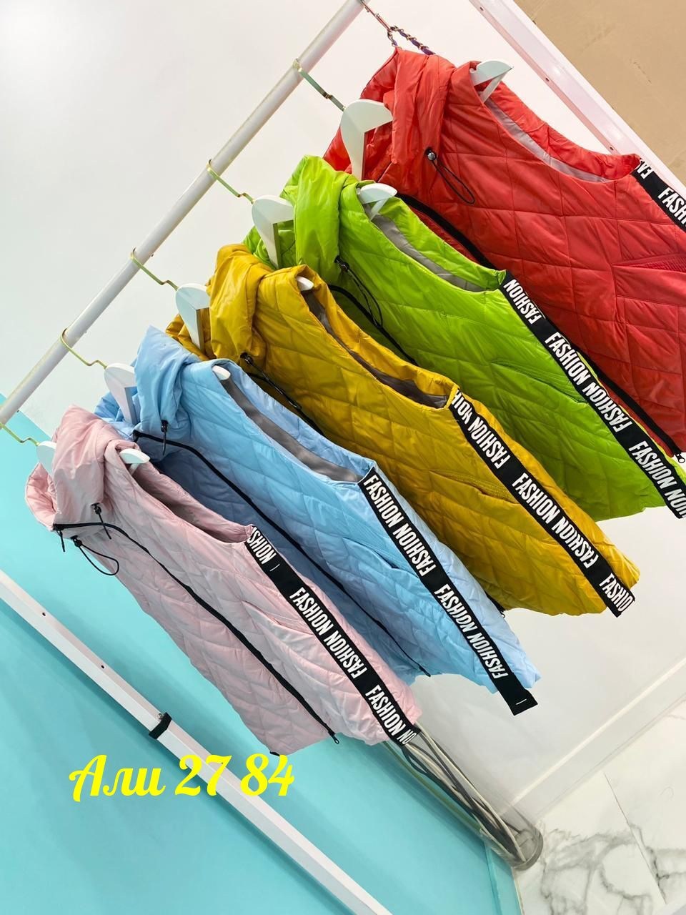 стеганый жилет бурда,жилетка больших размеров на весну jyldyz,жилеты женские утепленные больших размеров,теплый жилет,жилет женский