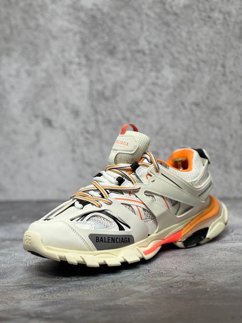 balenciaga track white orange,кроссовки balenciaga track,кроссовки balenciaga,женские кроссовки balenciaga,баленсиага трек 2 кроссовки