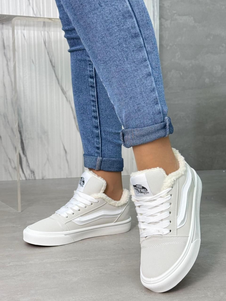 ,зимние кроссовки ванс,кеды на меху,женские кеды vans,кеды зимние