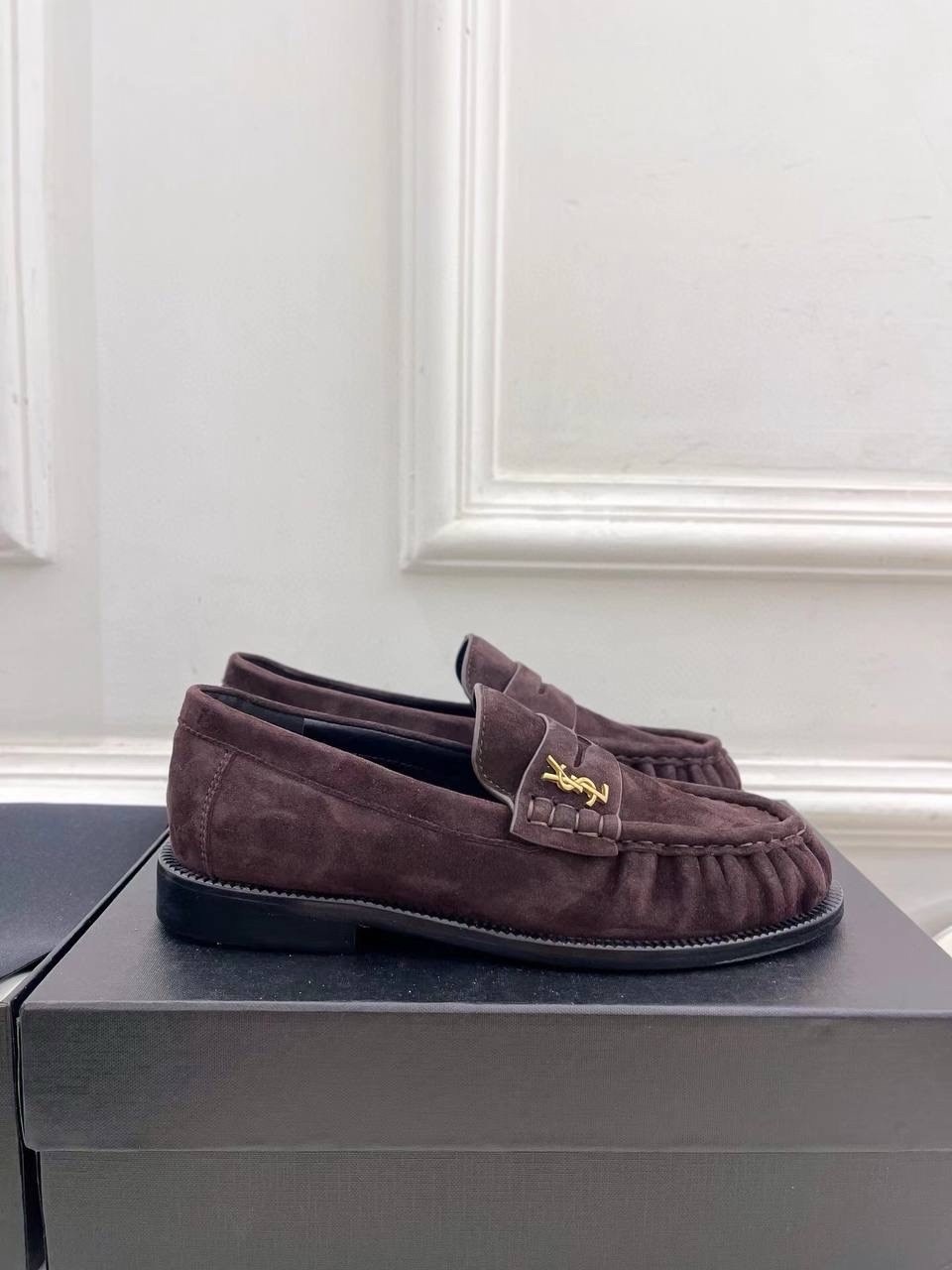 лоферы saint laurent черный,,кожаные лоферы,женские кожаные лоферы,лоферы yves saint laurent