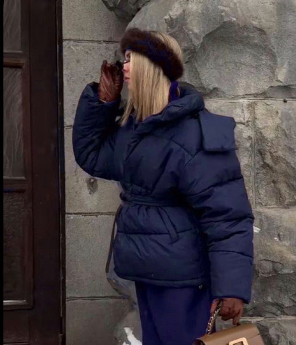 стильные пуховики,зимние образы с пуховиками,пуховик оверсайз,зимняя куртка оверсайз,объемный пуховик