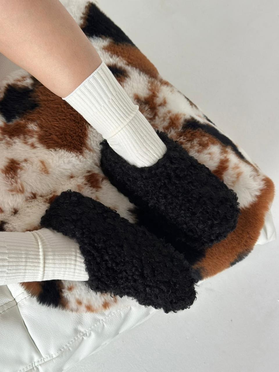 ,меховая ,вязаные тапочки,тапочки домашние,меховые туфли