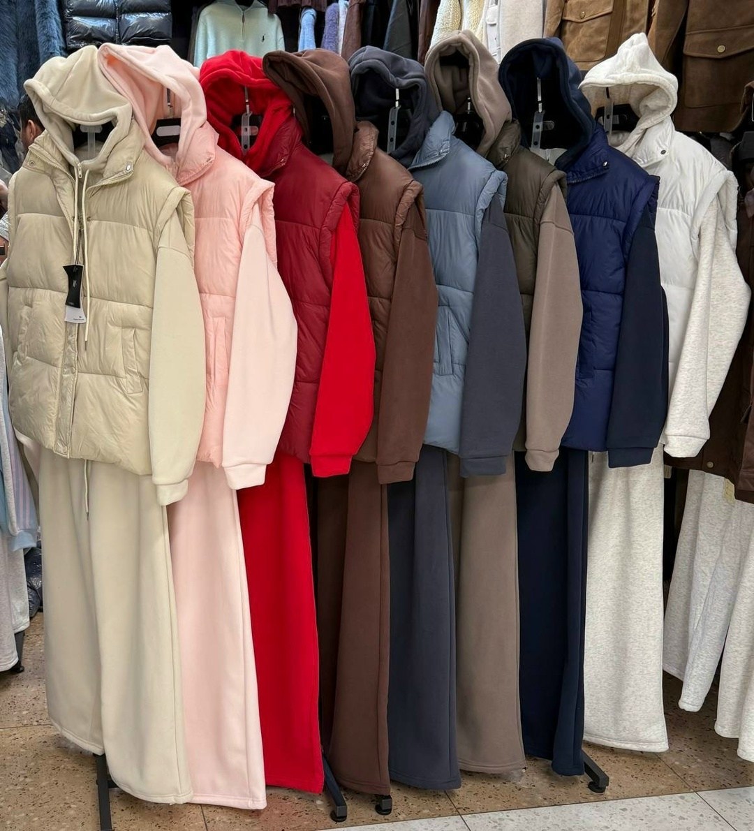 костюм тройка женский,жилеты,cпортивный костюм женский теплый,куртка модная,женские жилетки