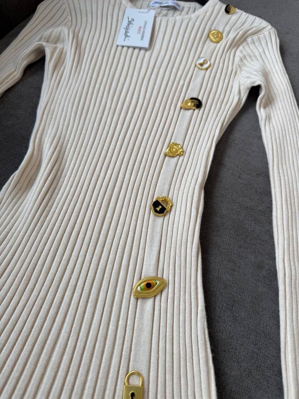 вязаные платья,трикотажное платья,платье на пуговицах,свитера на пуговицаx,платье женская
