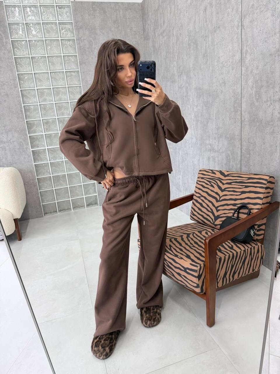 cпортивный костюм женский на флисе,женские костюмы спортивные,костюмы спортивные,трикотажные костюмы,костюм спорт шик