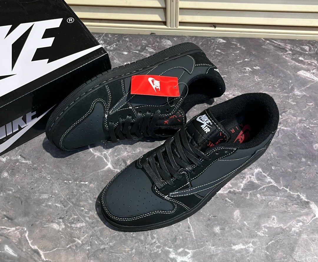 кроссовки travis scott x air jordan 1 low black,кроссовки travis scott x air jordan 1 low,кроссовки nike air jordan 1 low x travis scott,кроссовки мужские nike air,кроссовки nike air jordan 1 low