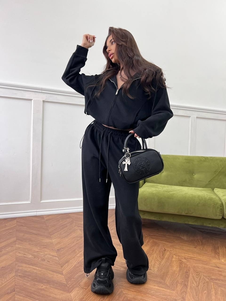 cпортивный костюм женский на флисе,женские костюмы спортивные,костюмы спортивные,трикотажные костюмы,костюм спорт шик