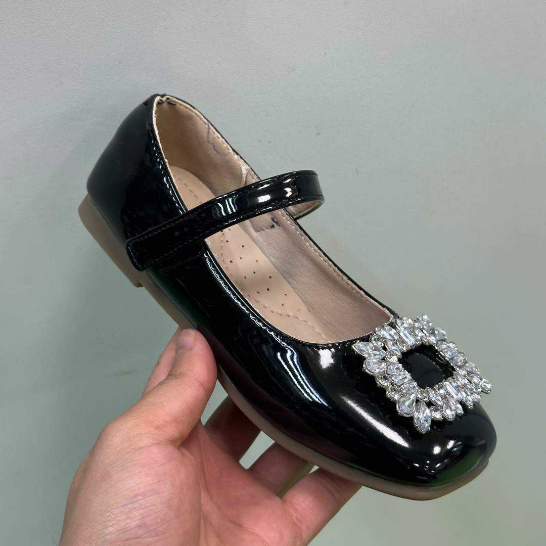 ,детские туфли для девочек,туфли для девочек,туфли со стразами для девочки,нарядные туфли для девочек
