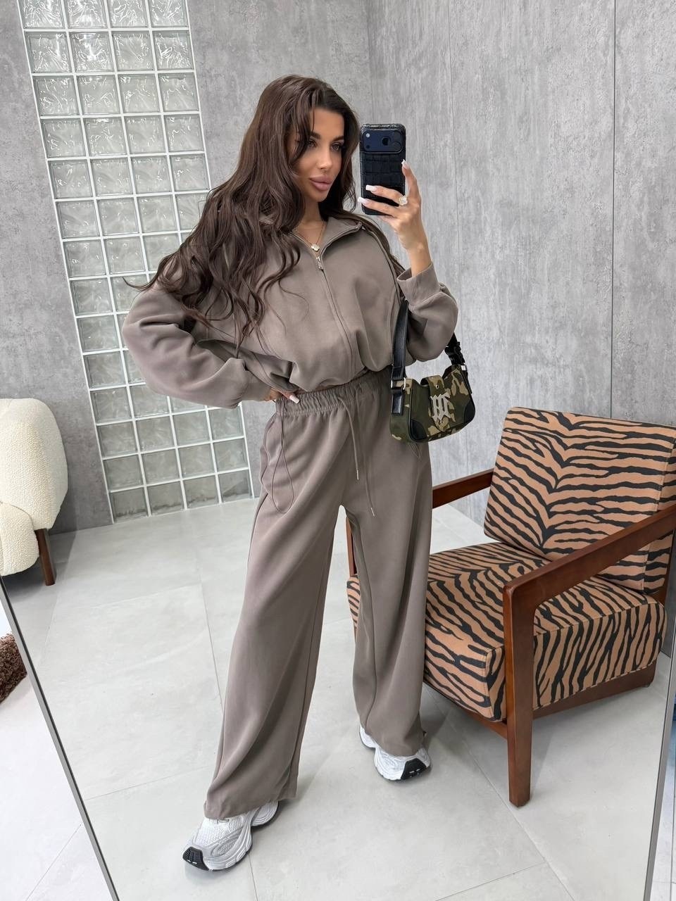 cпортивный костюм женский на флисе,женские костюмы спортивные,костюмы спортивные,трикотажные костюмы,костюм спорт шик