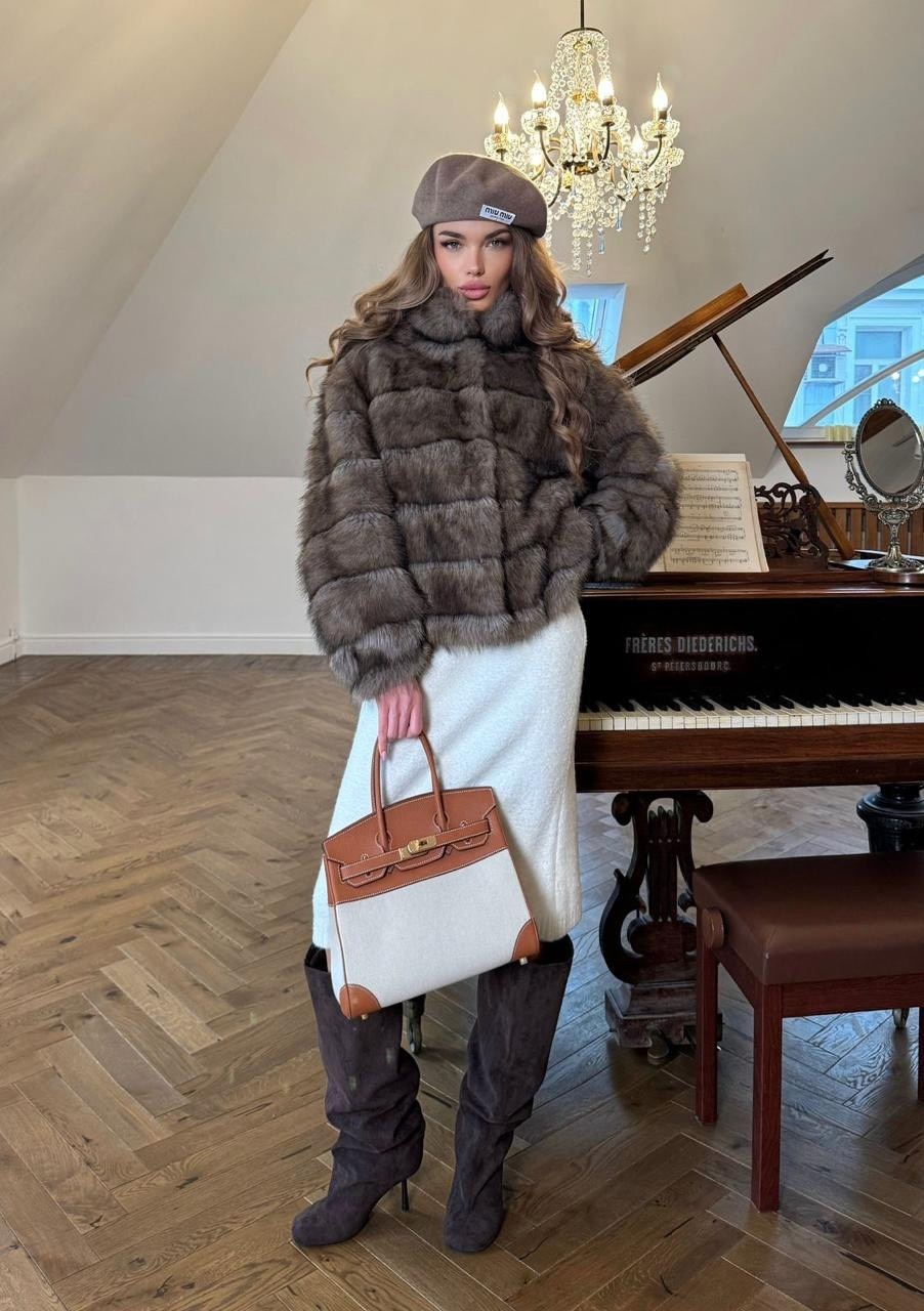 шуба из соболя,женская шуба,соболь шубы,элегантные шубы,шуба стиль