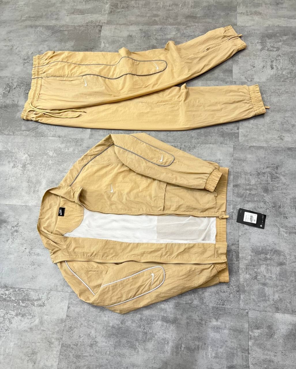 спортивные костюм,мужские спортивные костюмы,спортивный костюм плащевка мужской,спортивный костюм плащевка