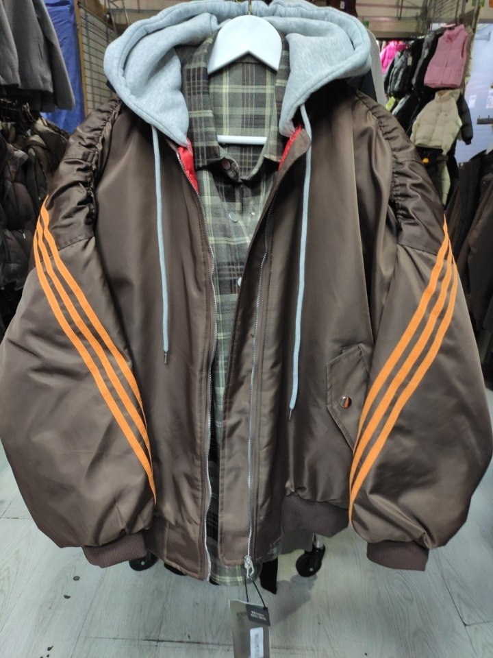 куртка бомбер,куртка повседневная,куртка адидас,куртка модная