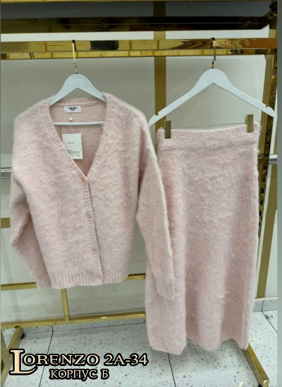 женские костюмы,женской одежды,вязаные кардиганы,вязаные костюмы,костюм с юбкой осенний вязаный