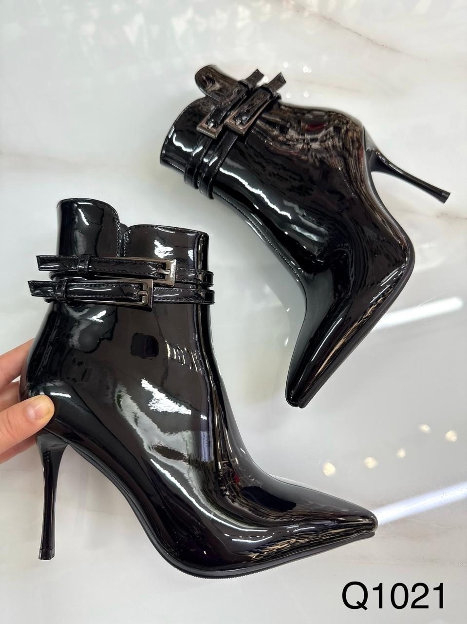 женские ботильоны,,модные ботильоны,женские ботильоны из лакированной кожи,стильные ботильоны