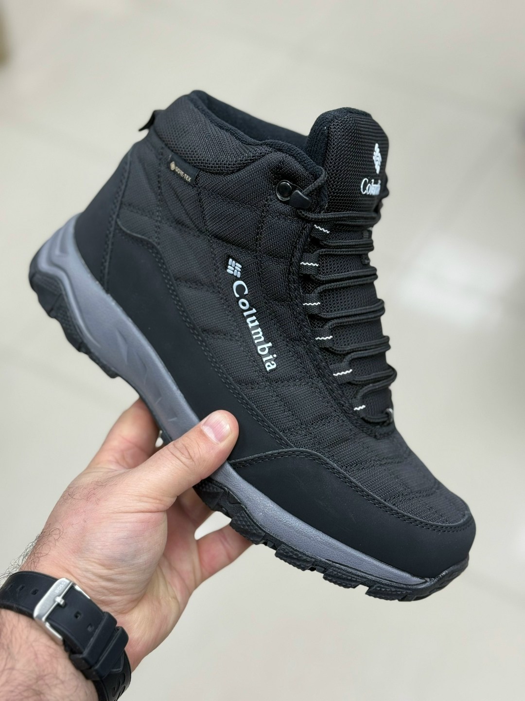 кроссовки мужские зимние,кроссовки,мужские зимние кроссовки columbia,кроссовки зимние columbia,зимние кроссовки