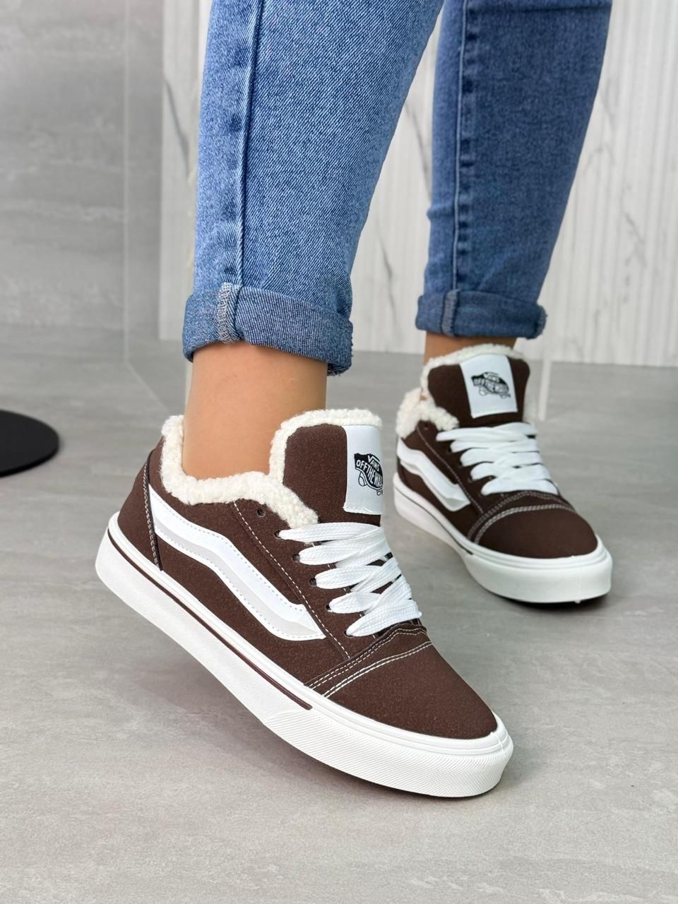 ,зимние кроссовки ванс,кеды на меху,женские кеды vans,кеды зимние