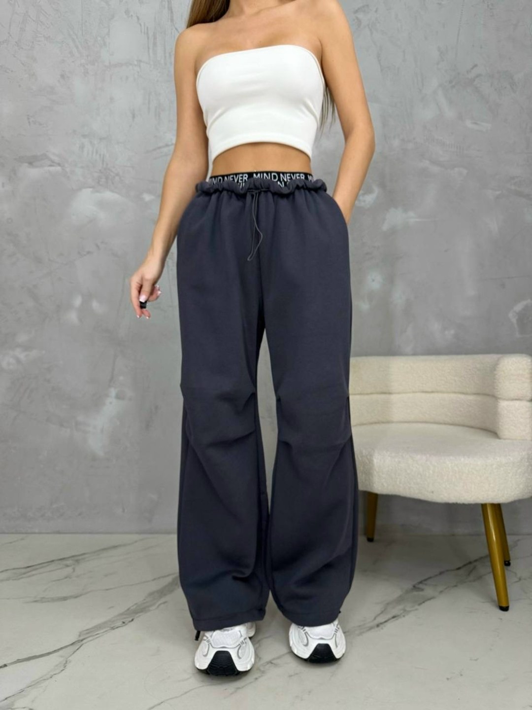 серые спортивные штаны,спортивные штаны женские широкие,спортивные штаны,спортивные брюки,штаны джоггеры