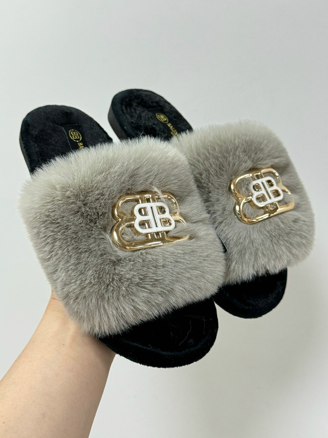 тапочки женские,меховые тапочки,домашние тапочки,тапочки модные,