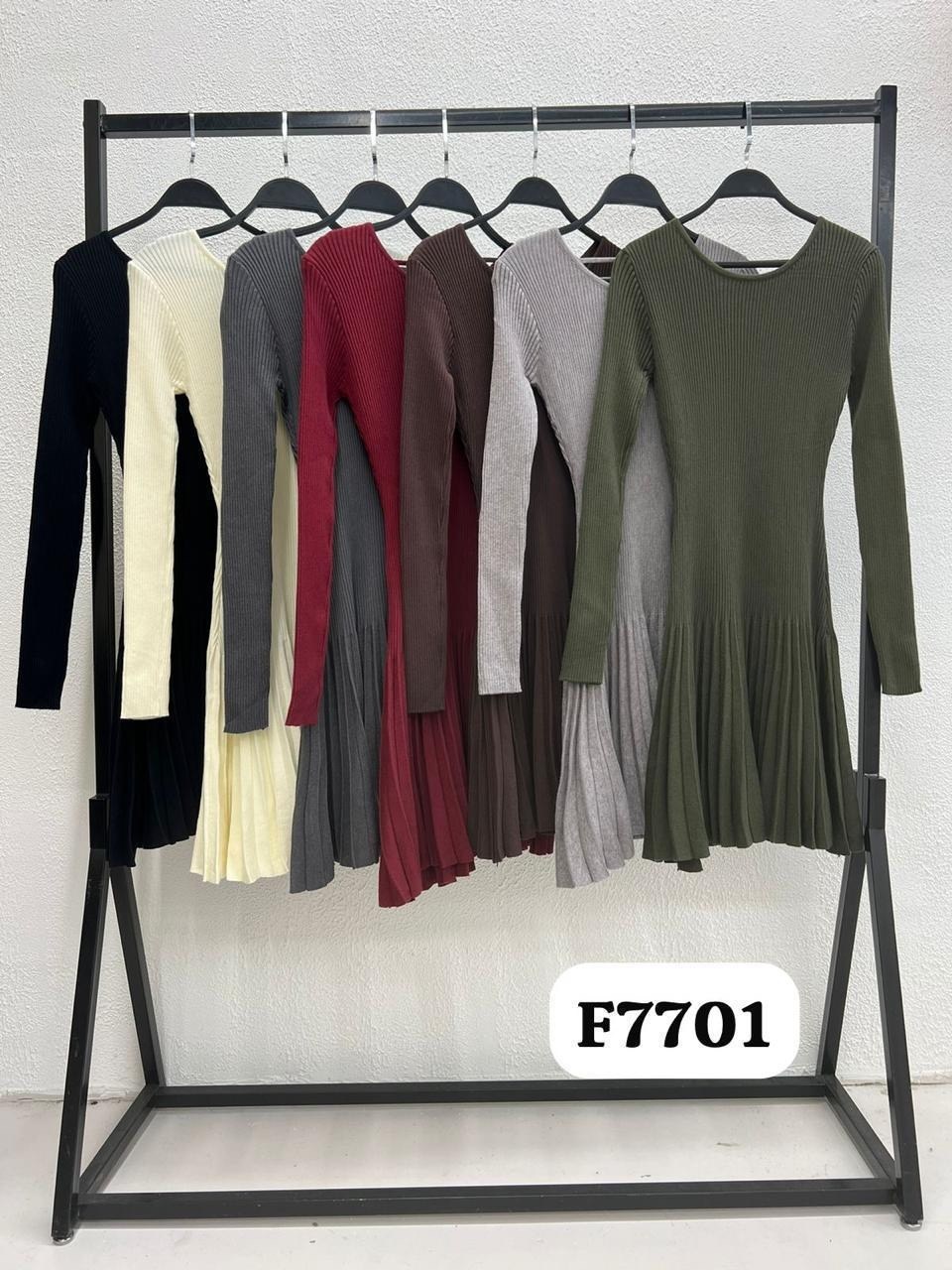 платье женское трикотажное,трикотажное платье,платье,платье с длинными рукавами,платье мини трикотажное плиссированное