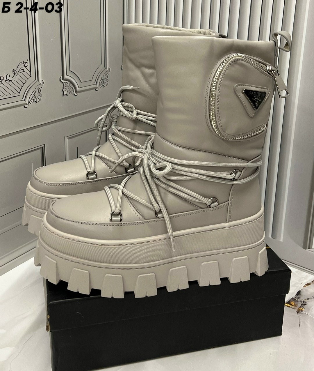 дутики prada,дутики прада женские,женские дутики,луноходы женские,зимняя  женская