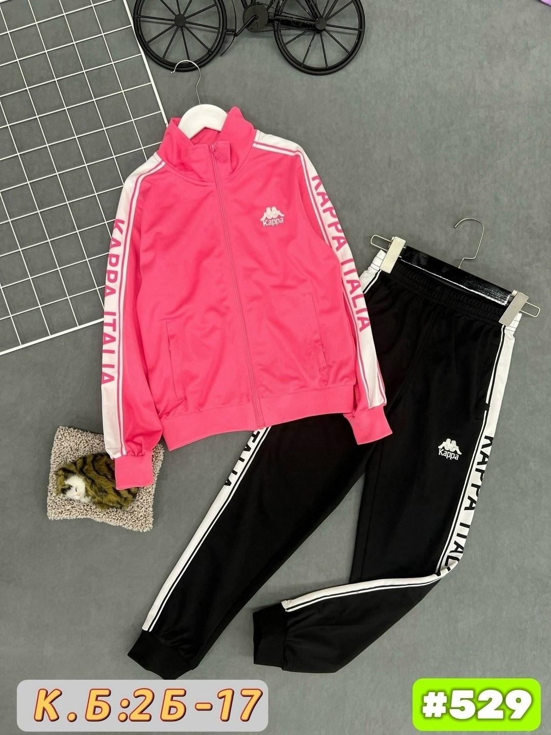 спортивные костюмы,спортивные костюмы адидас,детский спортивный костюм адидас ,детские спортивные костюмы,костюмы спортивные для мальчика