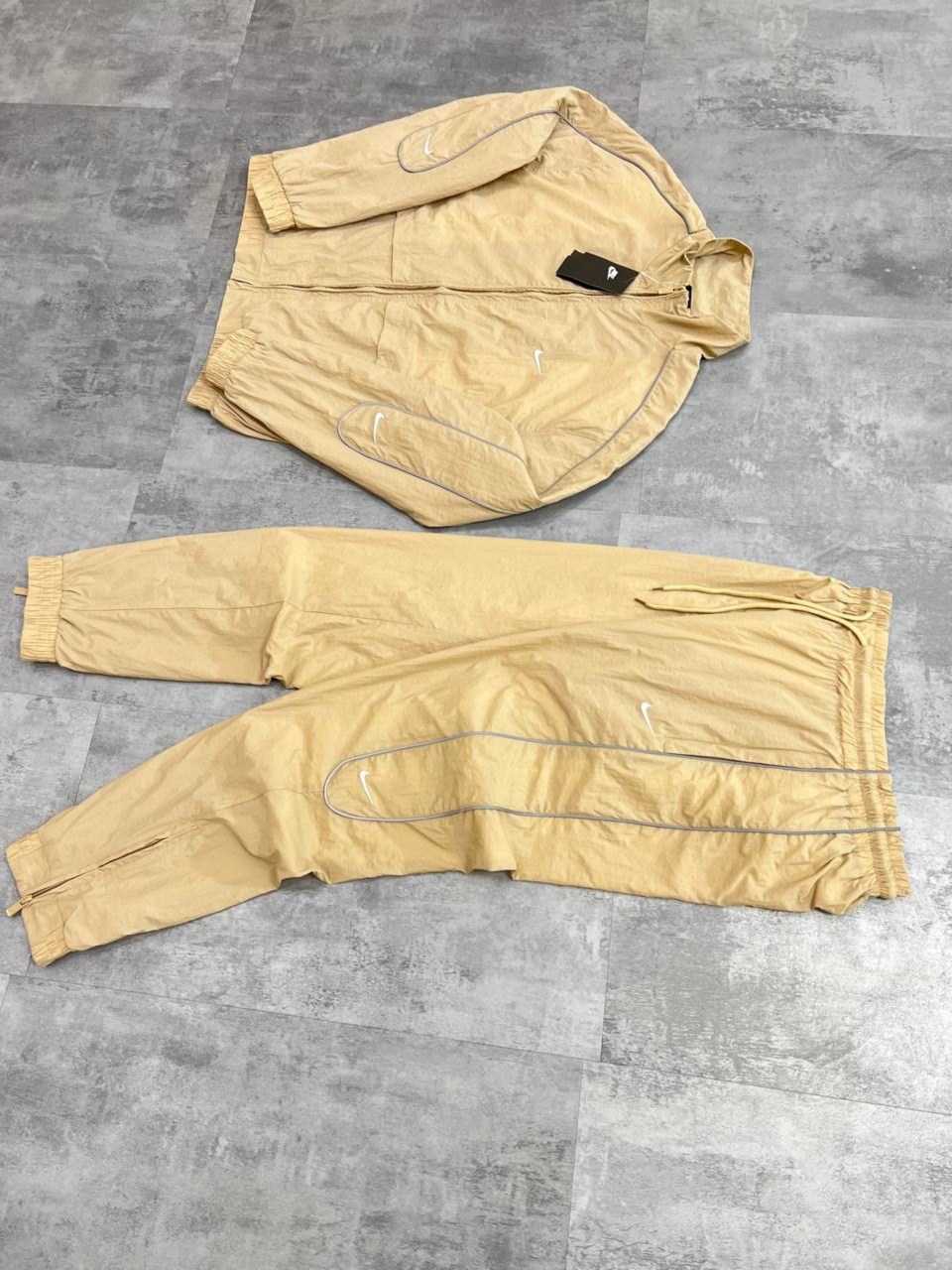 спортивные костюм,мужские спортивные костюмы,спортивный костюм плащевка мужской,спортивный костюм плащевка