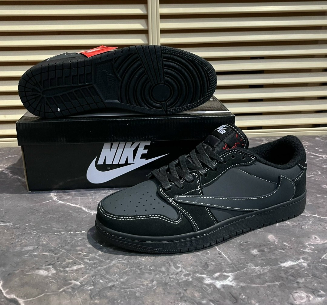 кроссовки travis scott x air jordan 1 low black,кроссовки travis scott x air jordan 1 low,кроссовки nike air jordan 1 low x travis scott,кроссовки мужские nike air,кроссовки nike air jordan 1 low