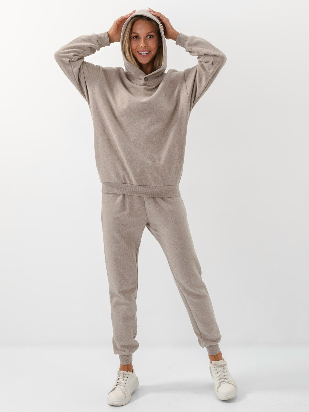 костюмы спортивные,костюм с худи,бежевый спортивный костюм,женский костюм из футера,костюм спортивный для женщин