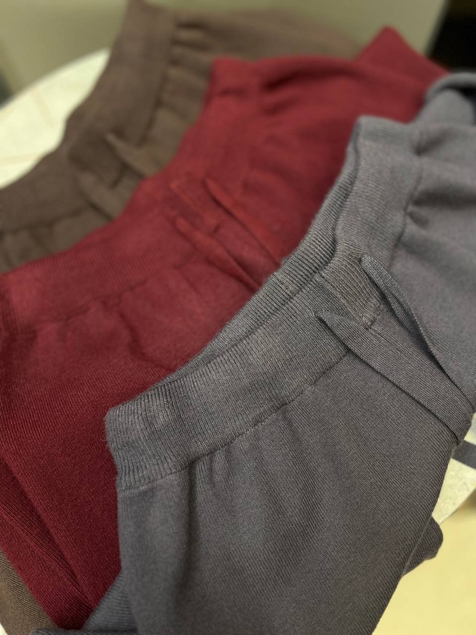 трикотажные костюмы,костюм женский трикотажный,кашемировый костюм,костюм шерстяной,свитер со спортивными штанами