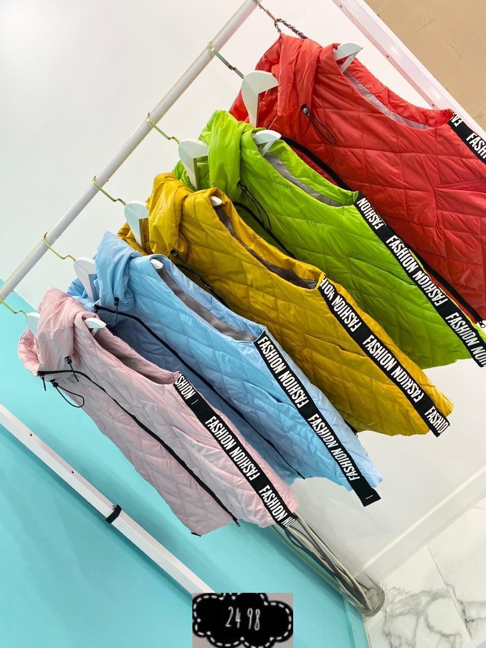 жилетка женская,жилетка,теплый жилет,жилетки ,жилет безрукавка